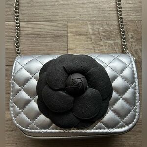 NWT Belt Bag Camellia Flower plus Crossbody with Chain Magnetic Snap